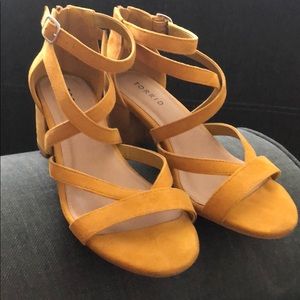 Torrid mustard heels 7 1/2 wide